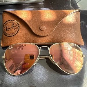 Ray-Ban pink mirrored women’s aviator sunglasses